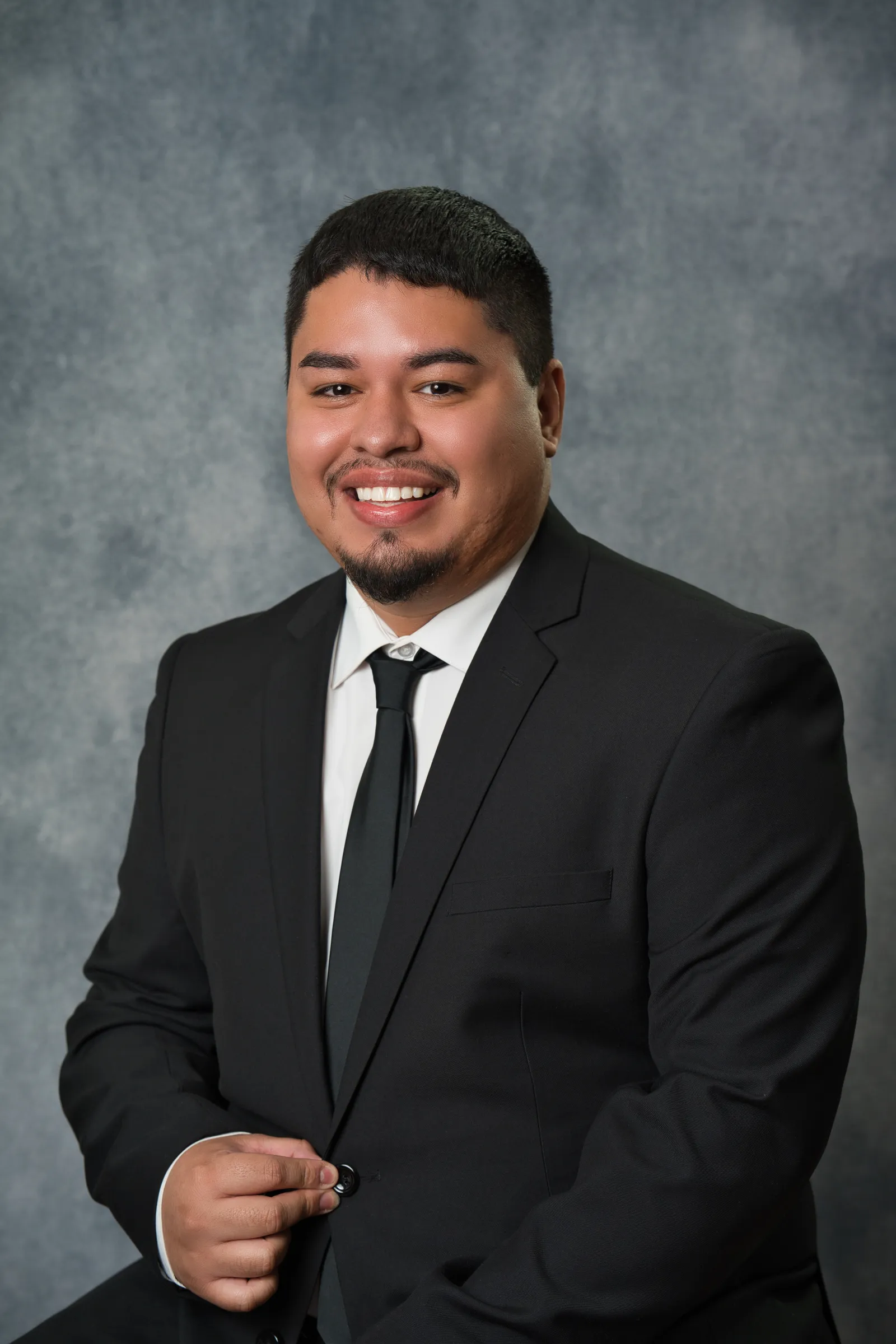 Sixto Medrano, Salesperson